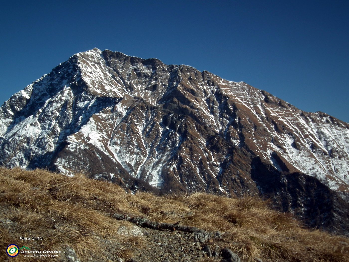 45 Monte Legnone 2610 m..JPG